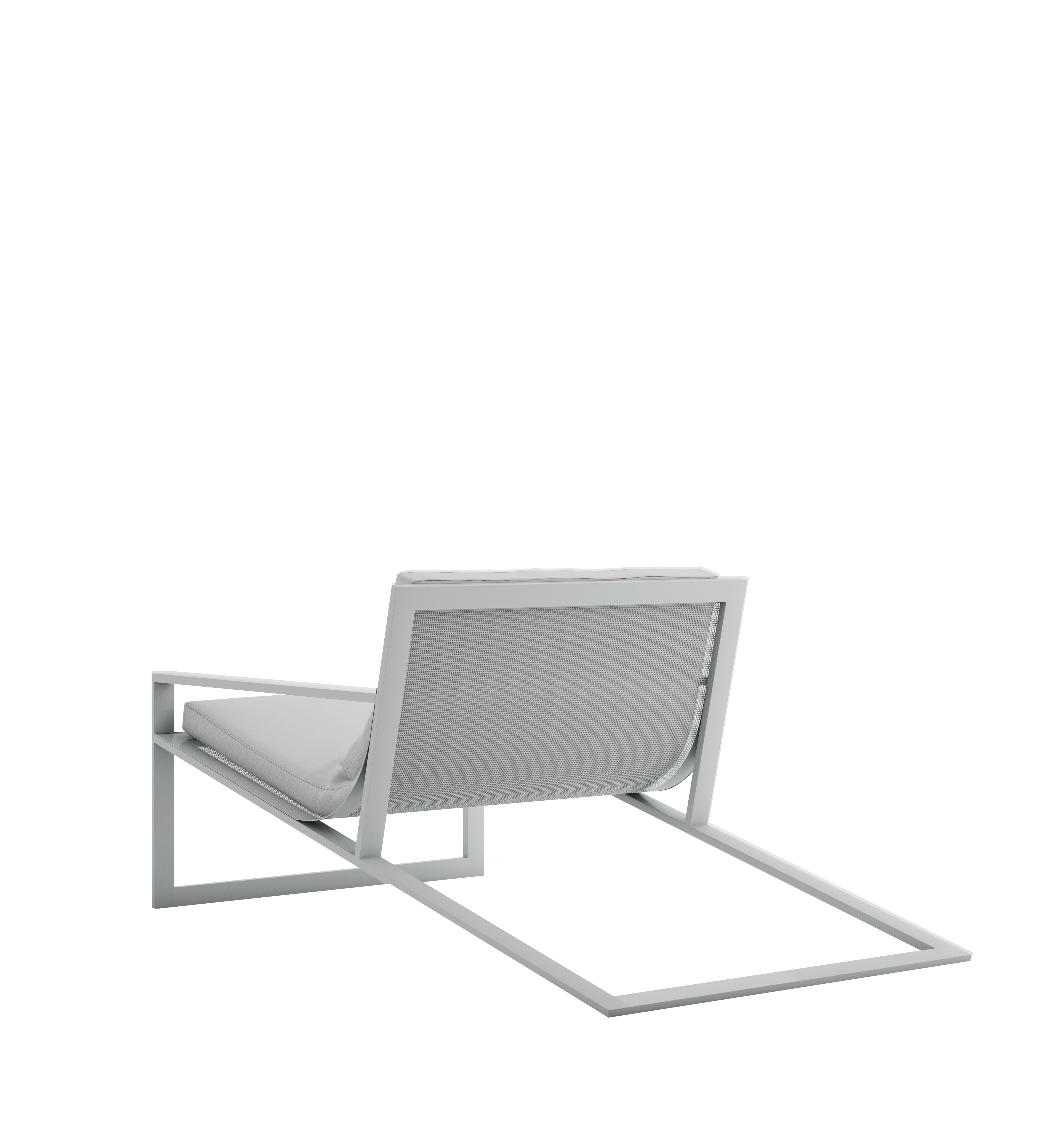 Blau Singular Lounge Chair