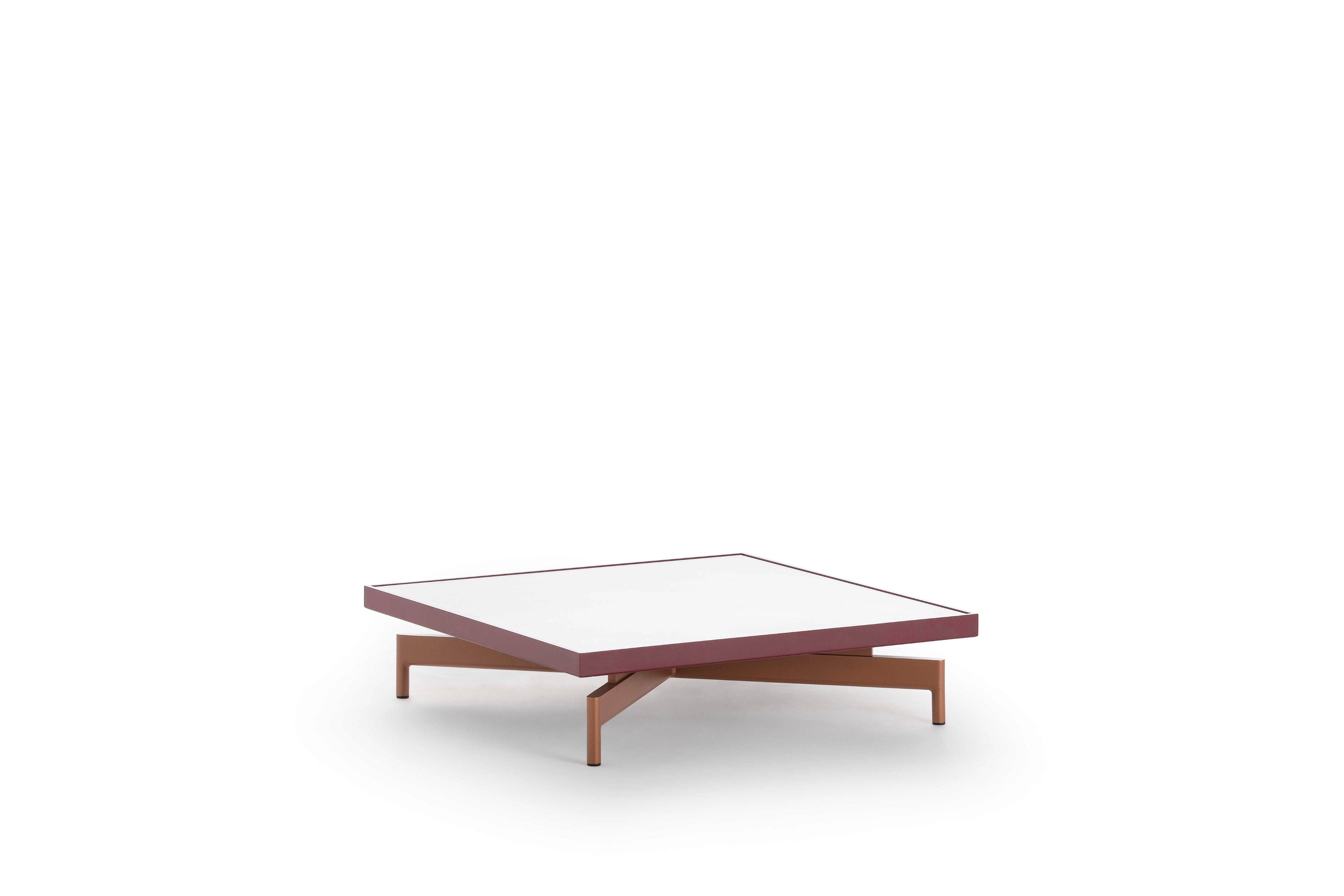 Onde Square Coffee Table