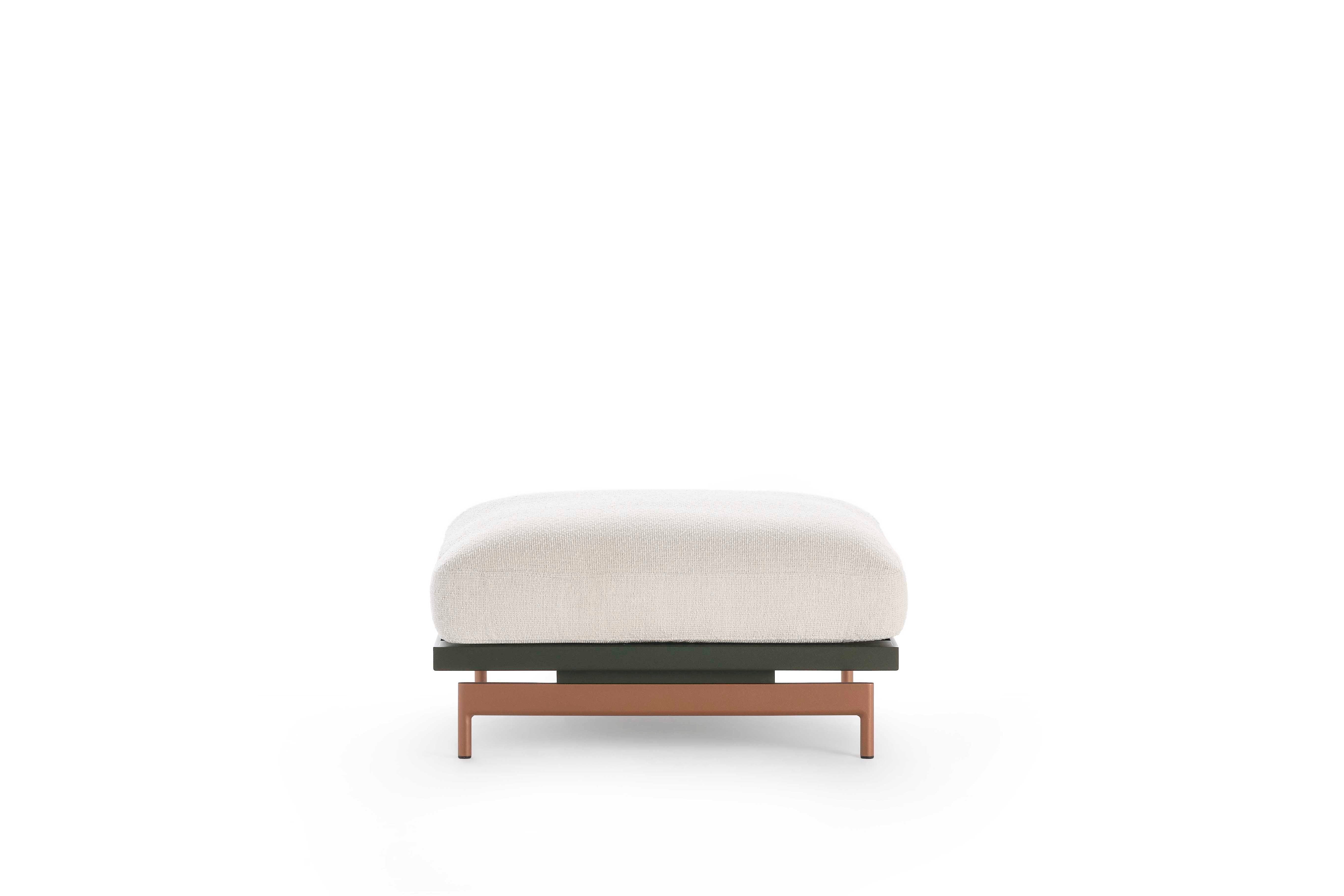 Onde Sectional Pouf