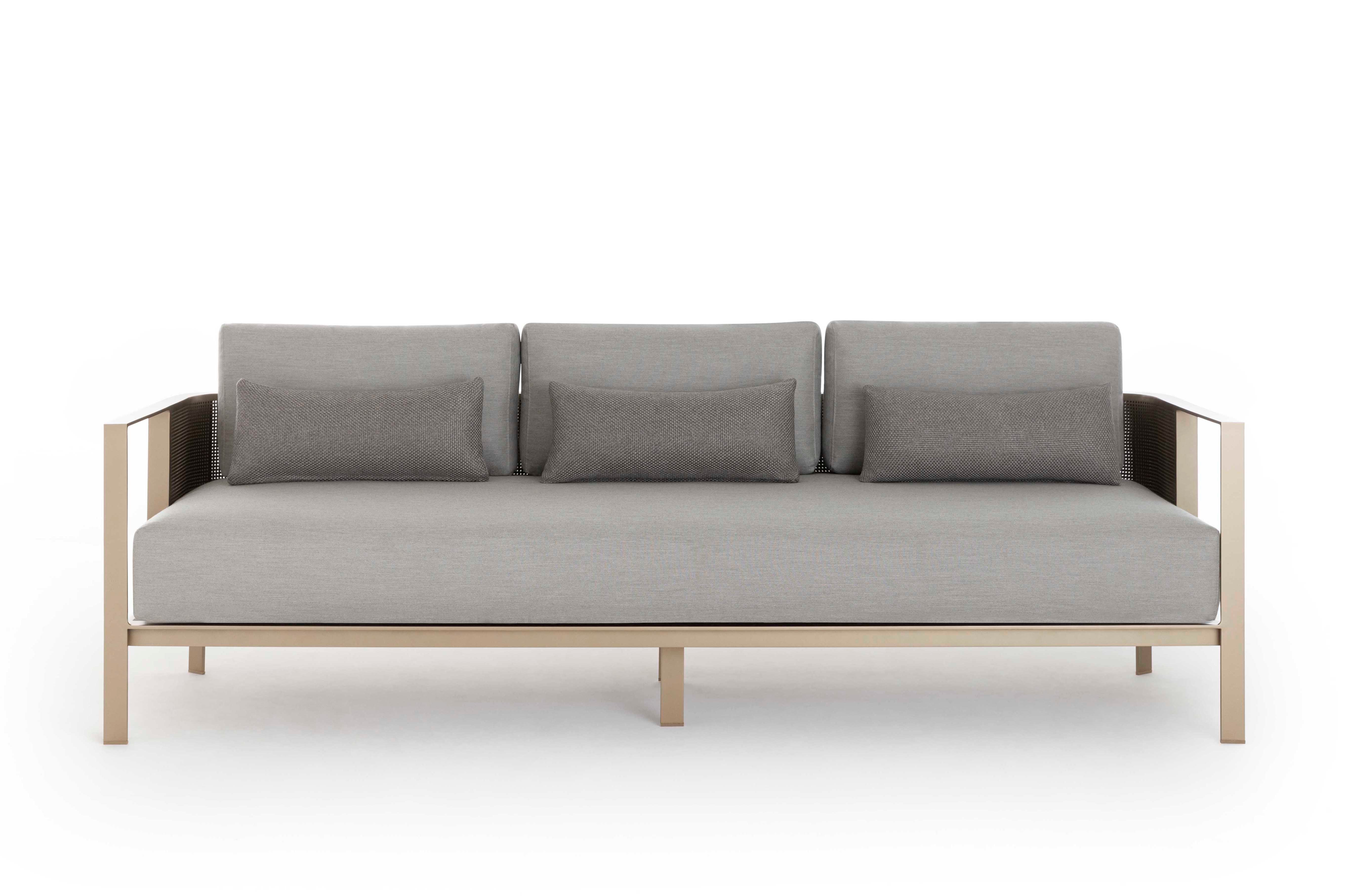 Solanas Sofa 3